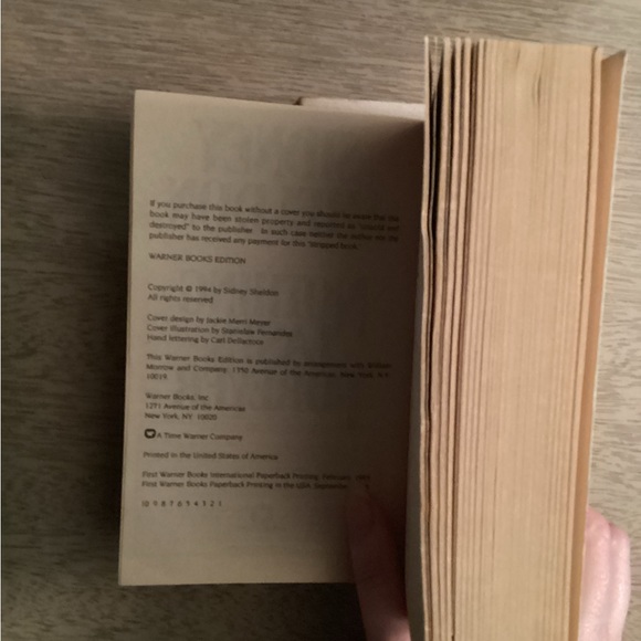 Sidney Sheldon Novels (2 Books) - Picture 5 of 8